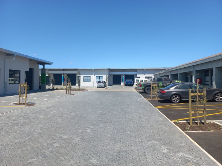 To Let commercial Property for Rent in Montague Gardens Western Cape